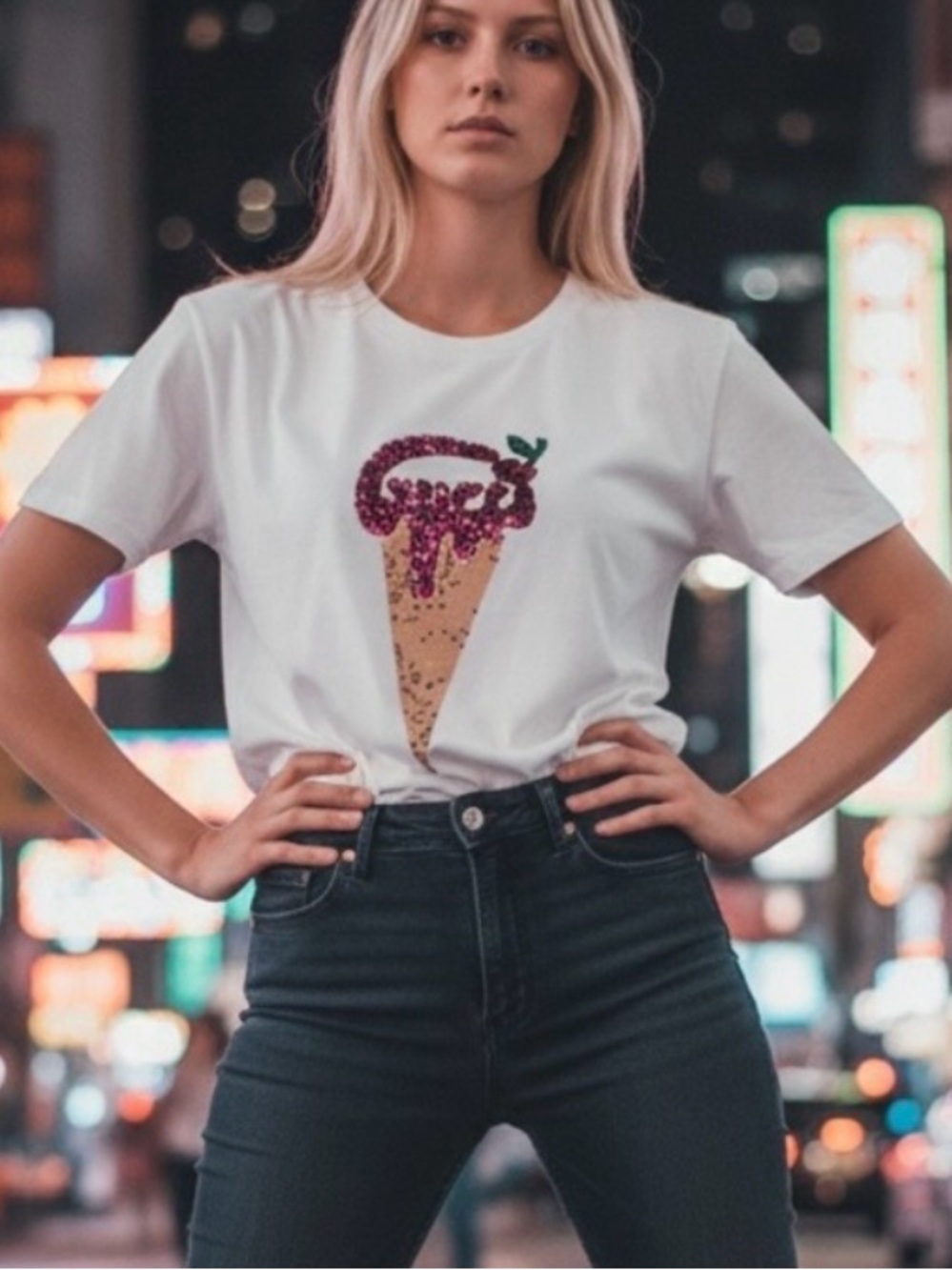 GUCCI Sequin Ice Cream Cone White Tee T-Shirt Size S - EUC